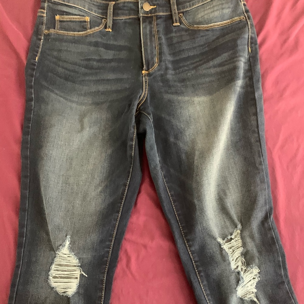 Distressed Universal Threads Jeggings